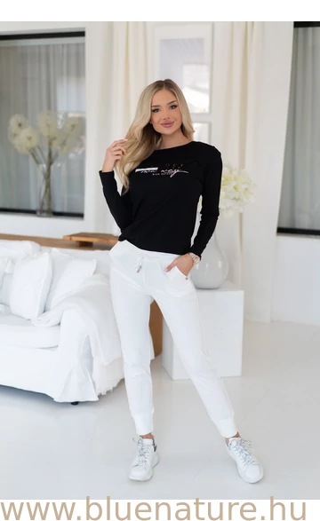 flavia_felso_fekete