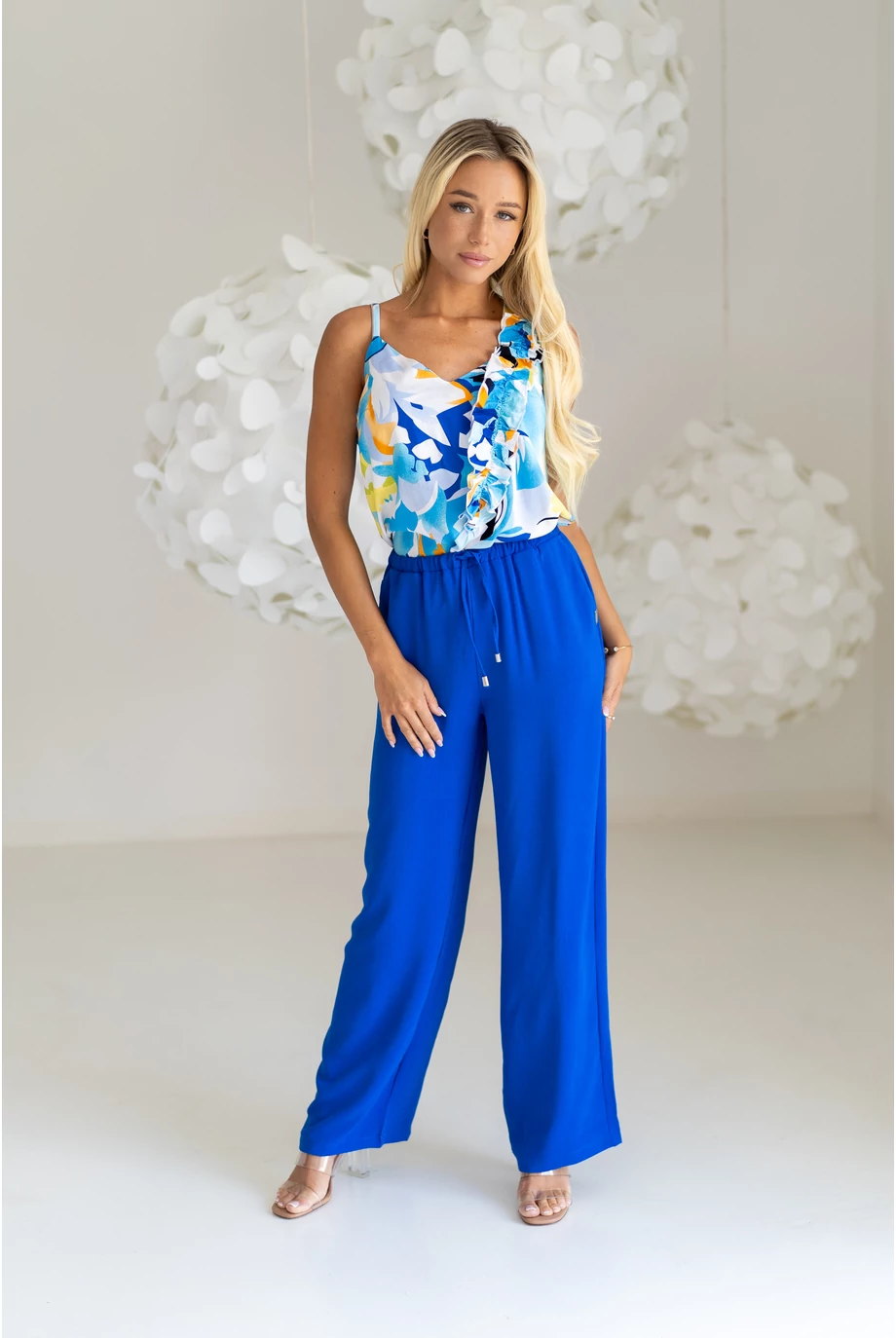 marina_nadrag_kiralykek