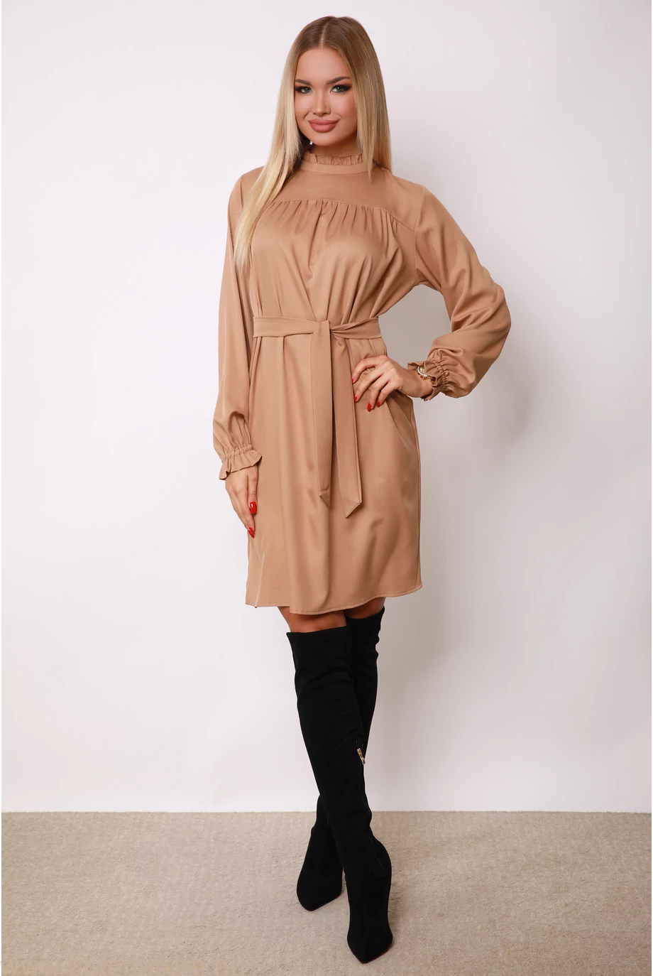 carla_ruha_camel